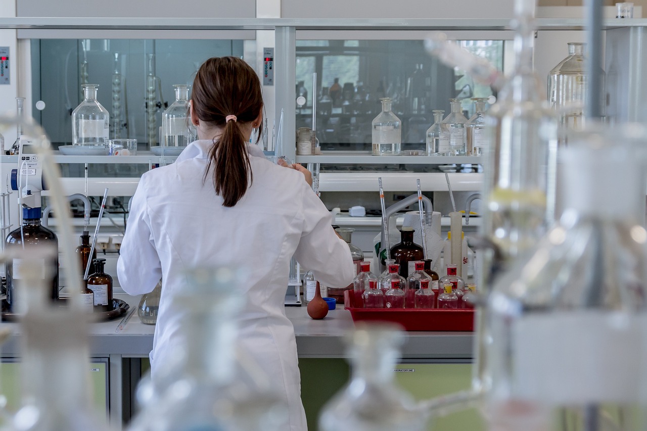 laboratory-28156411280.jpg