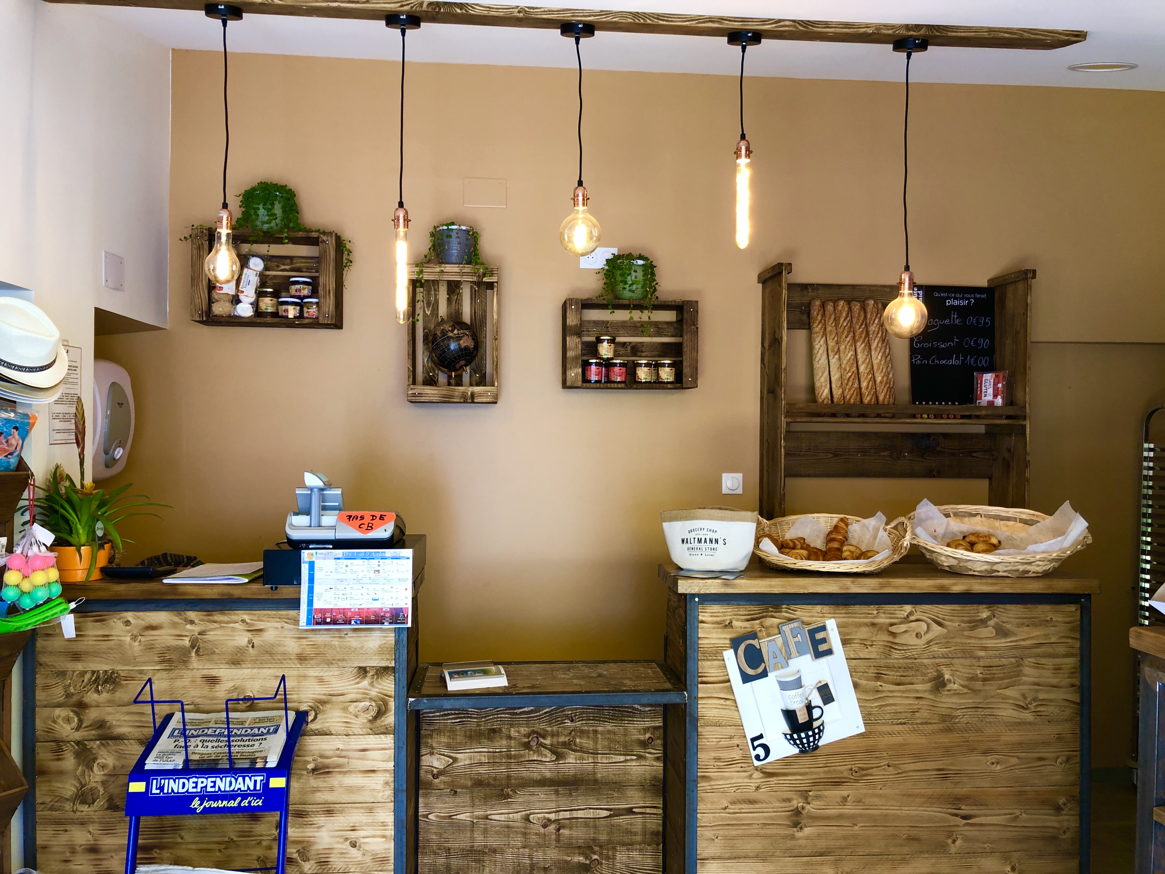 Recrutement: Vendeuse en épicerie de camping F/H chez Camping Les Galets à Argelès-sur-Mer