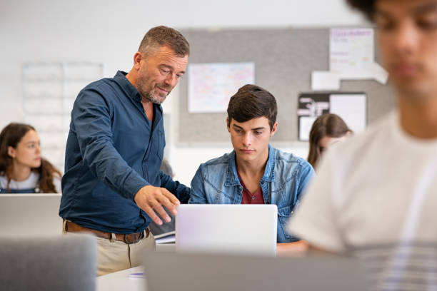Recrutement: Formateur pour adultes en bureautique, français et mathématiques F/H chez Centre de Réadaptation Mulhouse à Mulhouse