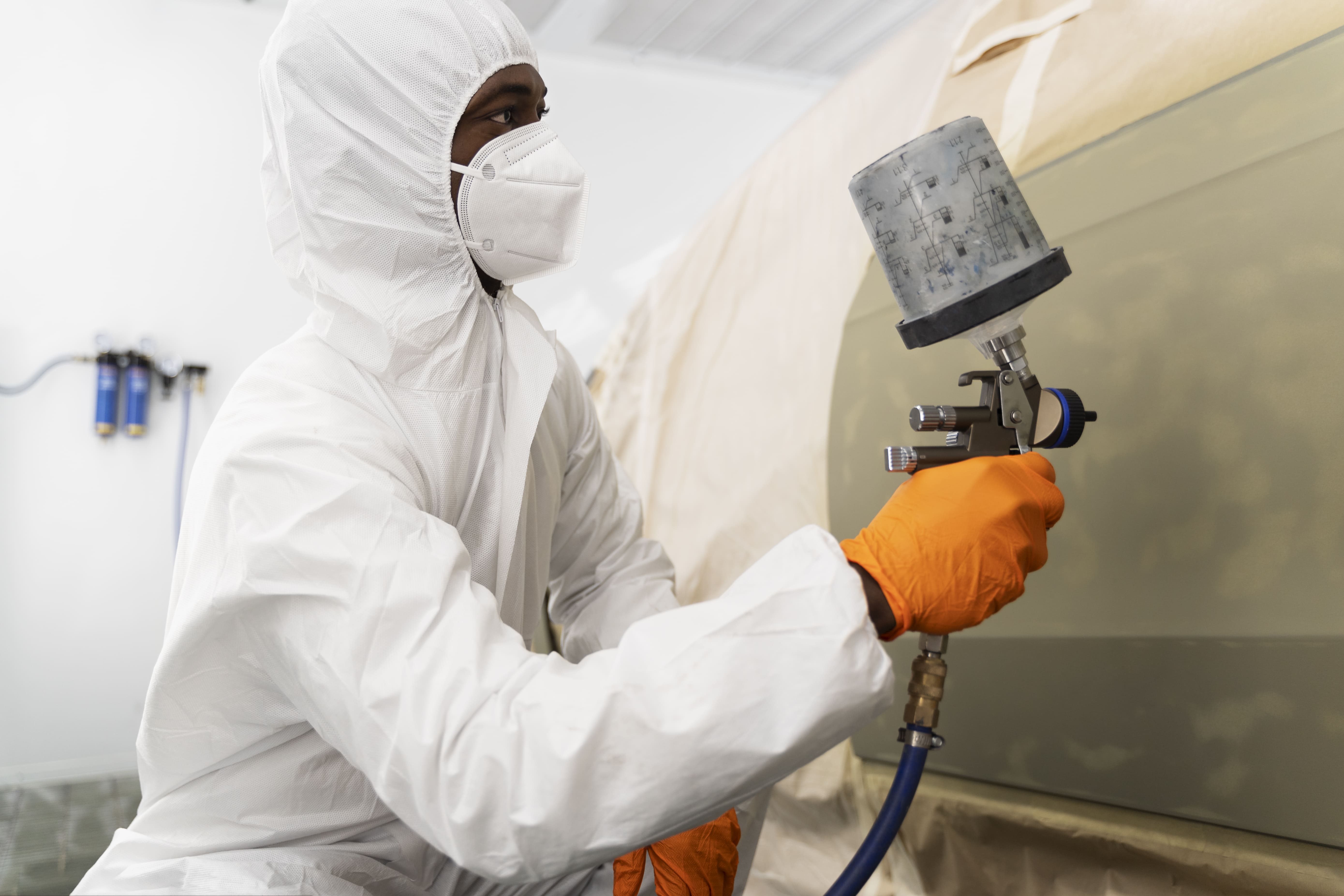 Recrutement: Peintre Industriel - Thermolaquage F/H chez CLERMONT INTERIM & PLACEMENT à Lempdes