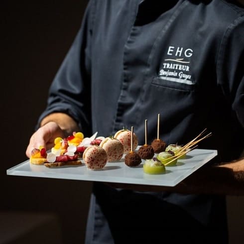 Recrutement: Serveur Extras (H/F) chez Cognac Intérim à Cognac