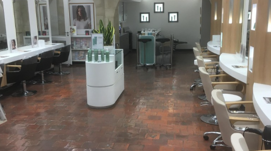 Recrutement: Coiffeur(se) polyvalent(e) F/H chez Dessange à La Rochelle