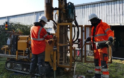 Recrutement: Aide-sondeur F/H chez ECR Environnement à Aix-en-Provence