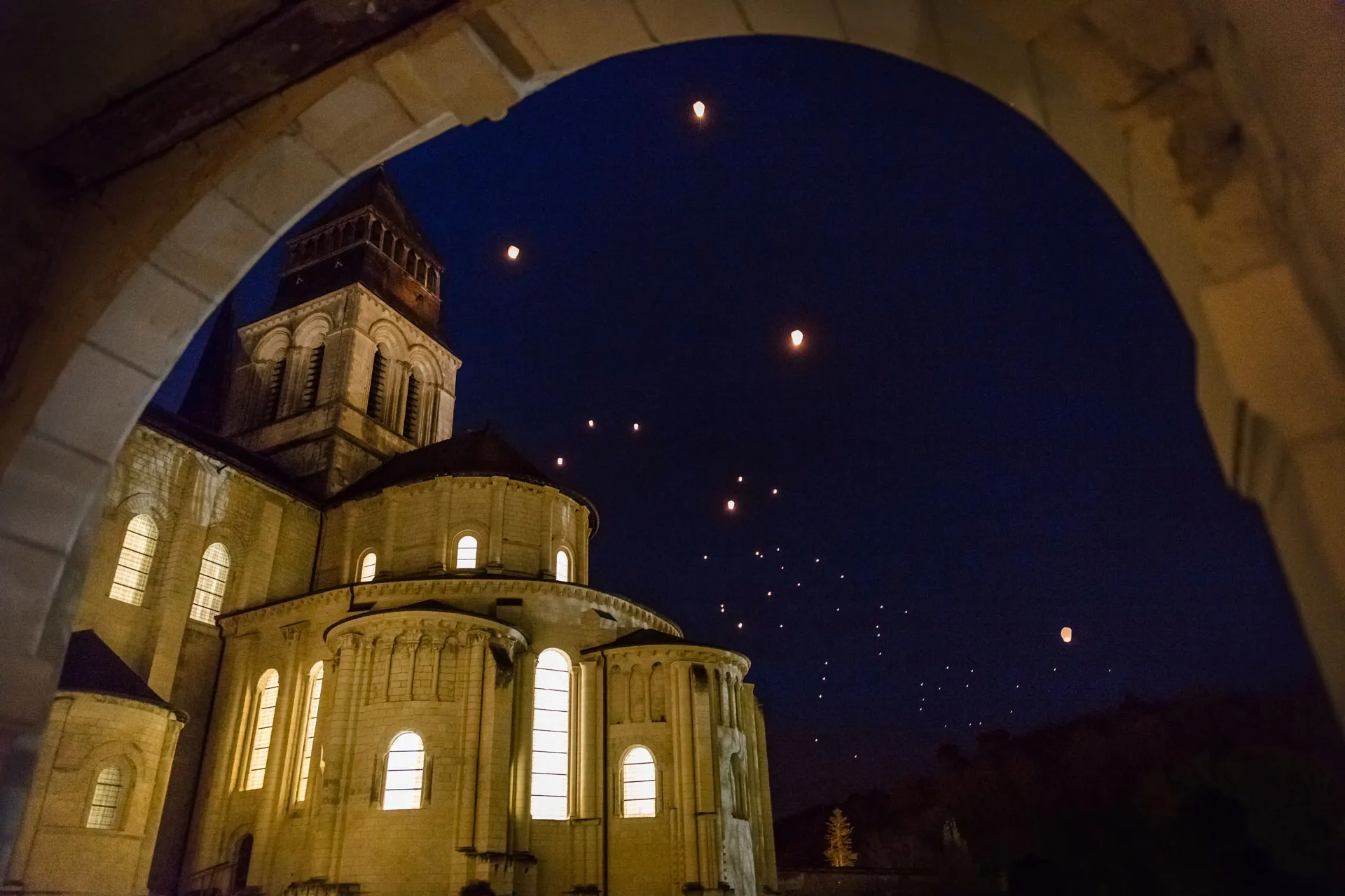 abbaye-fontevraud-nuit.jpeg