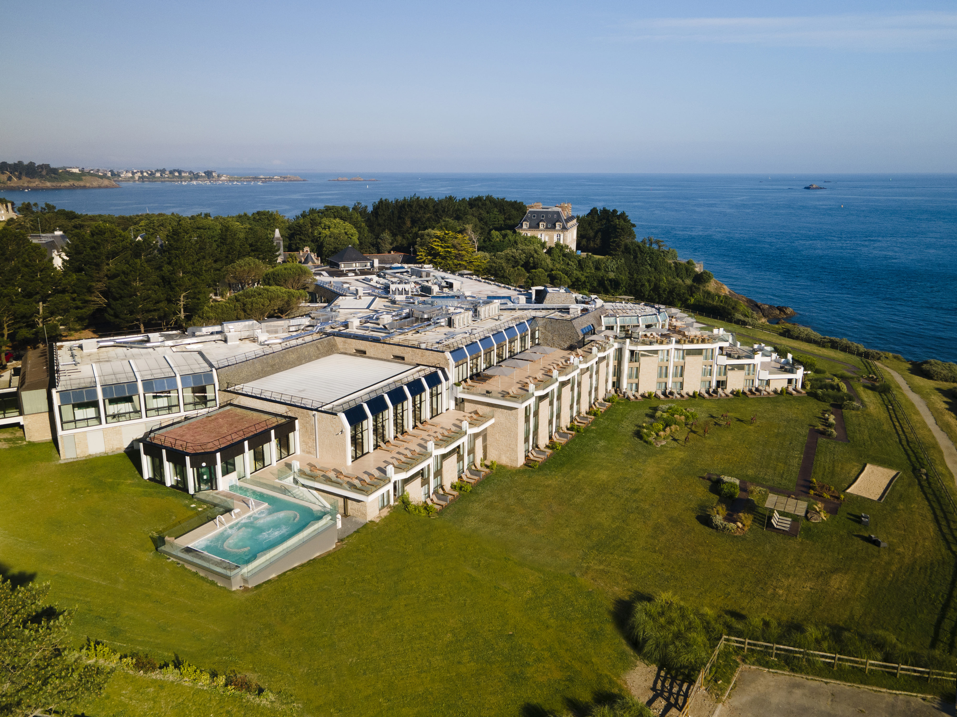 Recrutement: Jardinier(ère) - Agent(e) technique F/H chez FORSTYLE HOTELS COLLECTION à Dinard