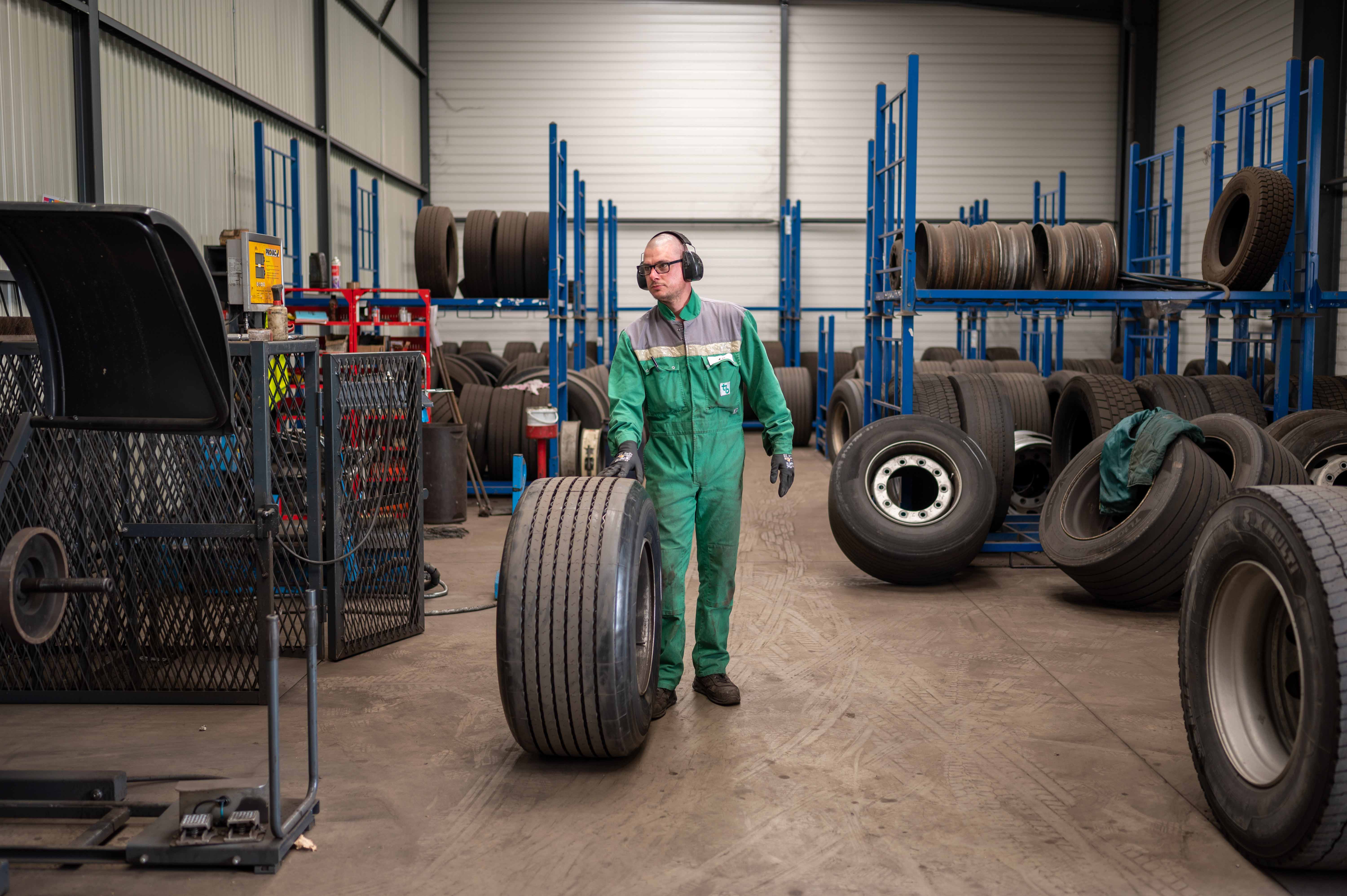 Recrutement: Monteur pneumatique poids lourds F/H chez GROUPE BREGER à Laval