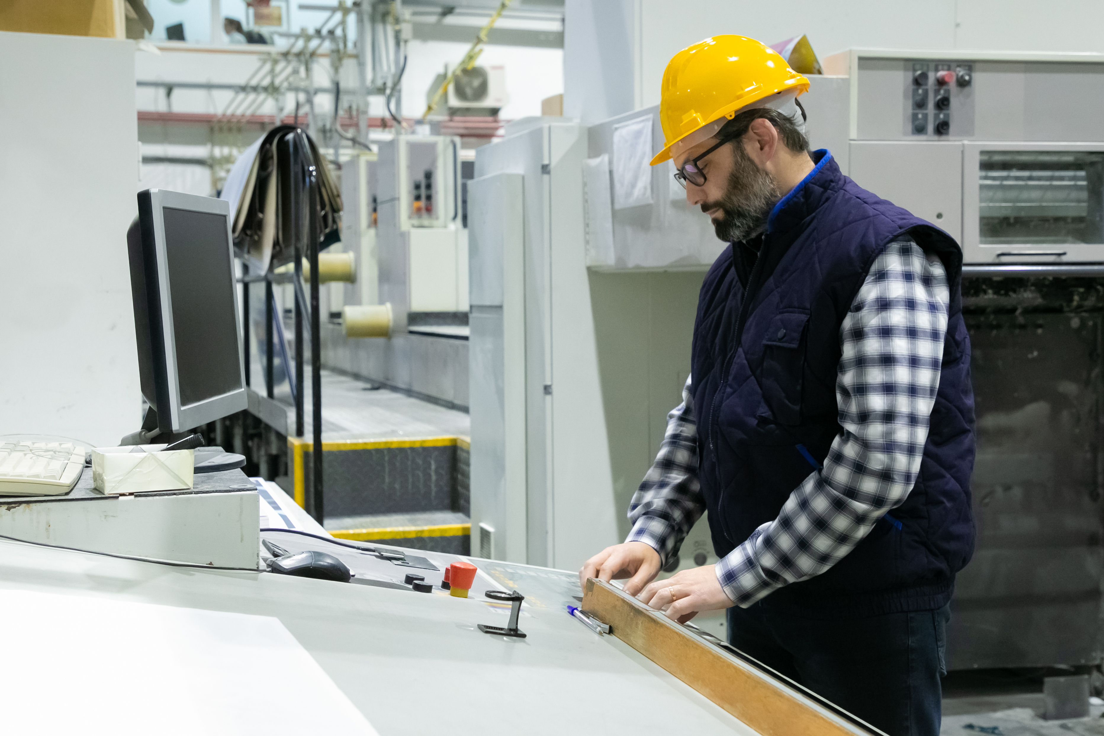 service-production-industrielle-usine.jpg