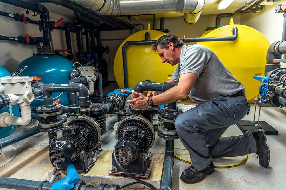 le-nouveau-monde-equipe-maintenance.jpg