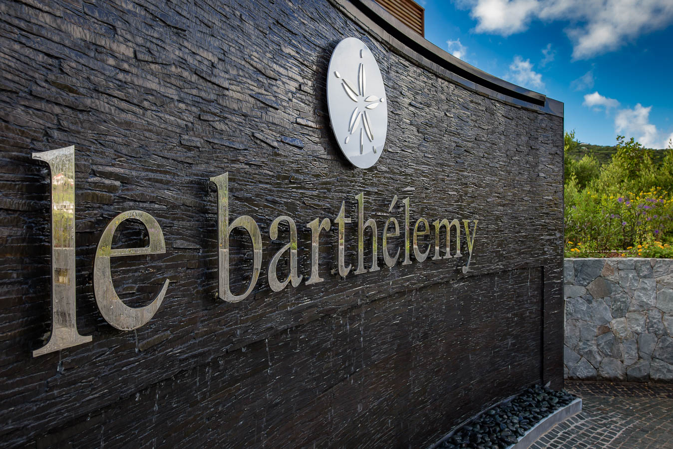 le-barthelemy-hotel--spa---cascade1laurentbenoit.jpg