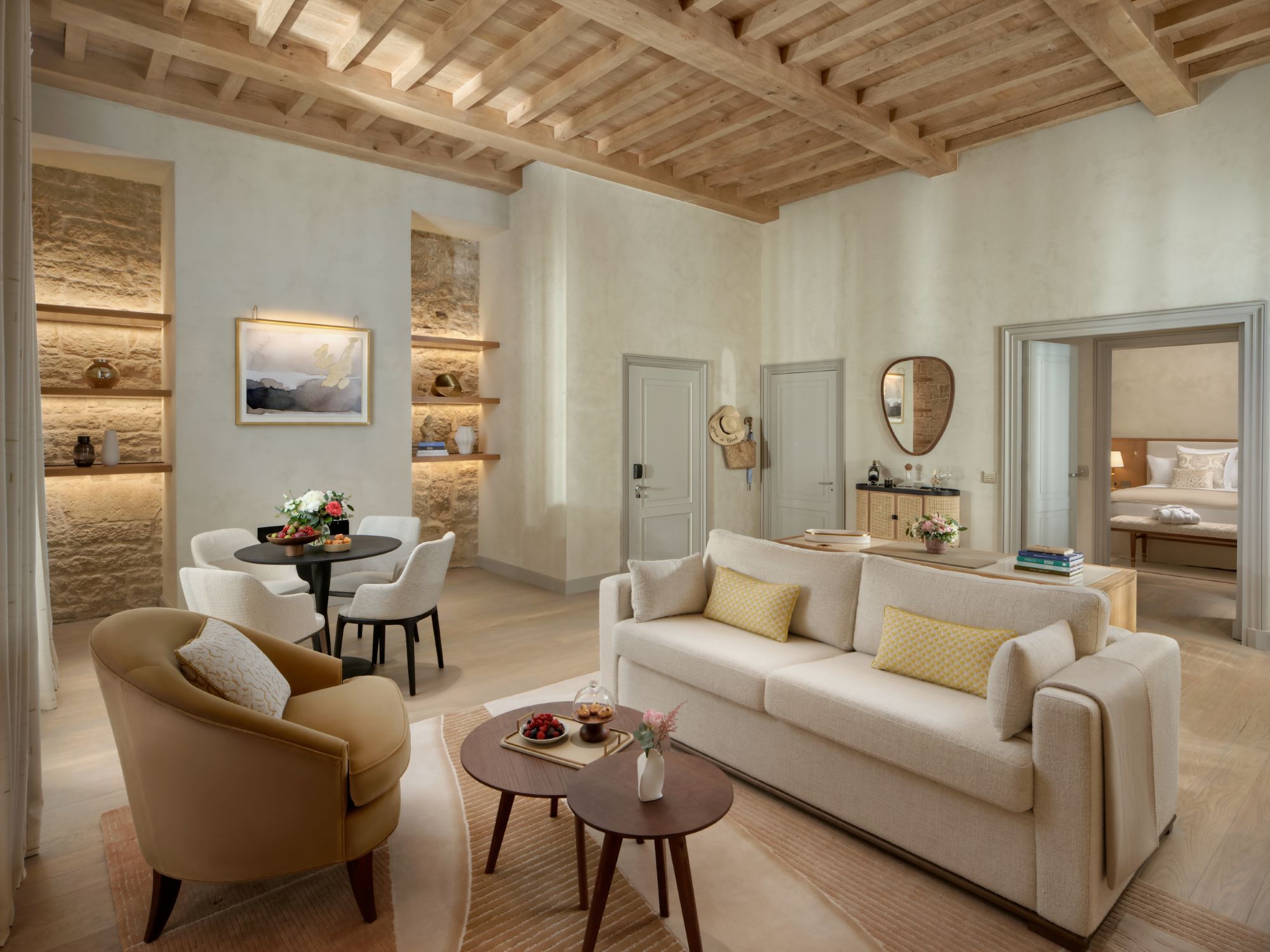 Recrutement: Guest Experience Maker (Réceptionniste) en CDD F/H chez Commaraine Hotel Operations Pommard à Pommard