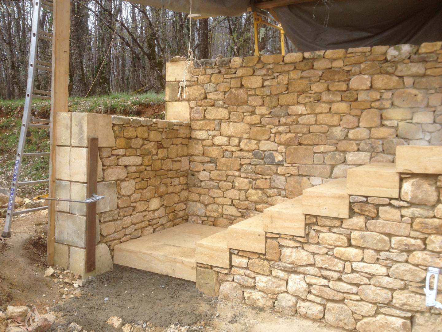 Recrutement: Maçon pierre rénovation F/H chez Norman à Val-Couesnon