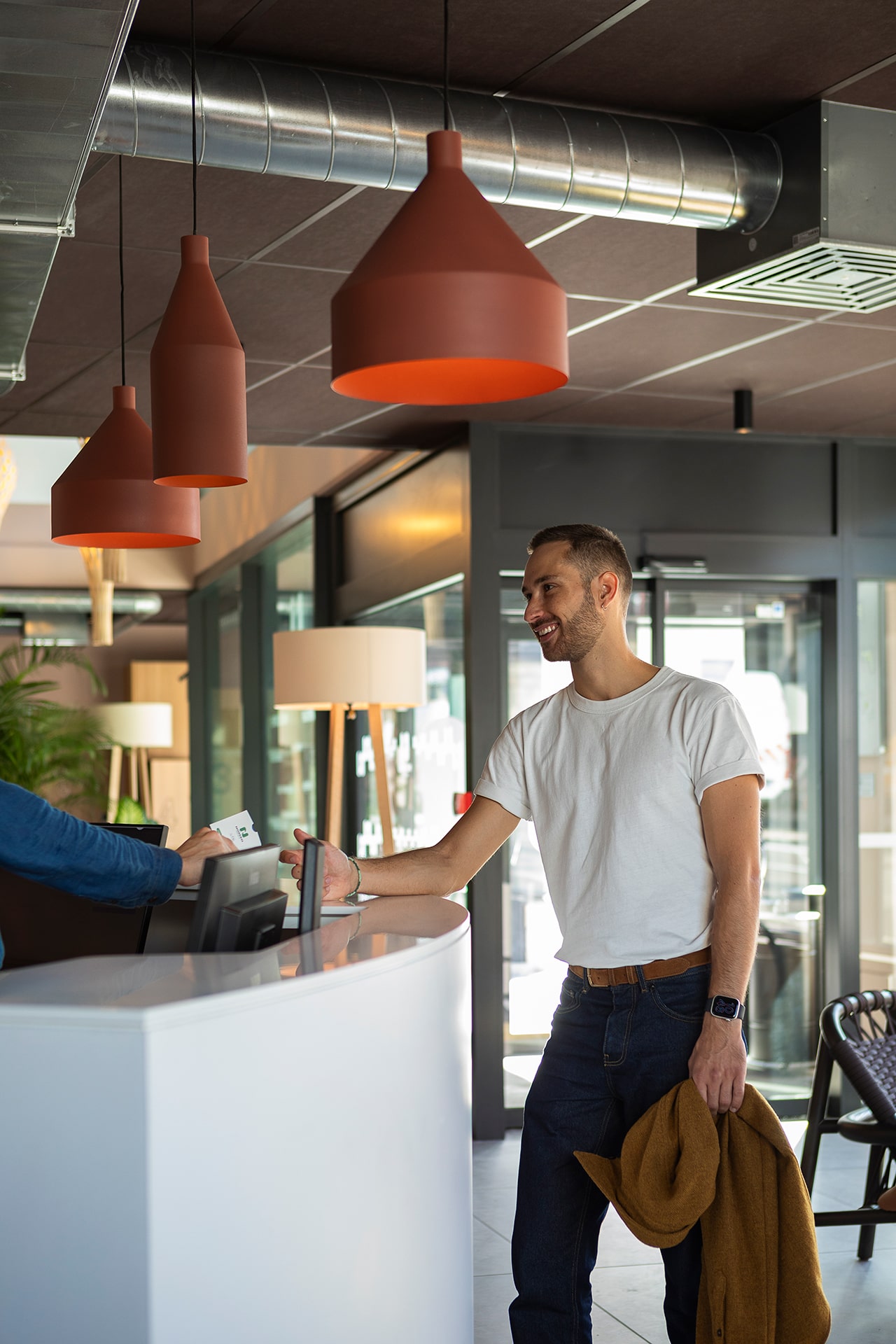 Recrutement: Alternant réceptionniste polyvalent F/H chez Oceania Hotels à Dijon