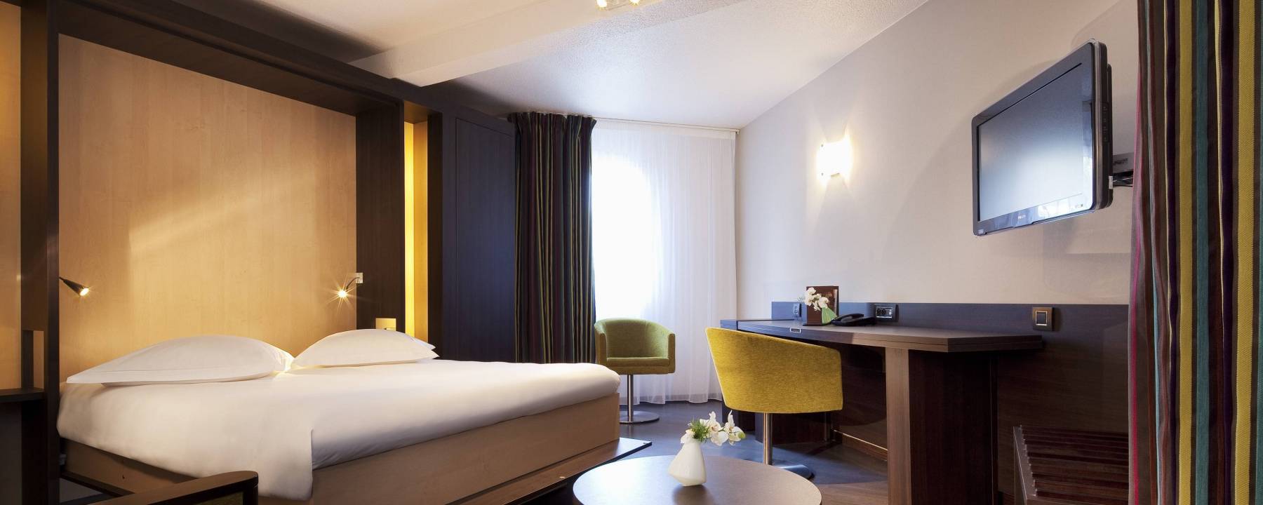 Recrutement: Femme de chambre / Valet de chambre EXTRA Accroissement activité W/M chez Oceania Hotels à Clermont-Ferrand