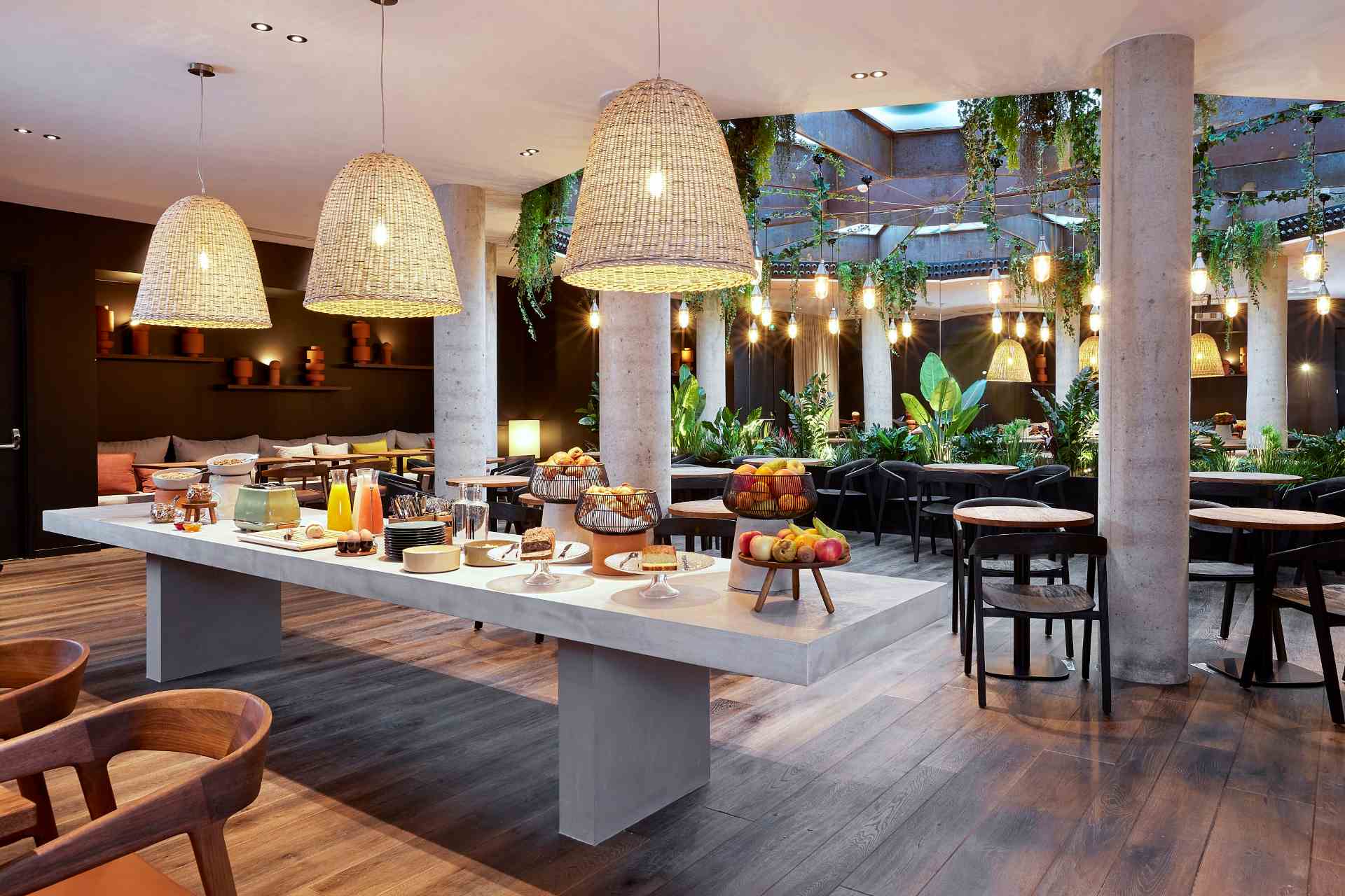 Recrutement: Réceptionniste Tournant F/H chez SUITCASE HOSPITALITY à Paris