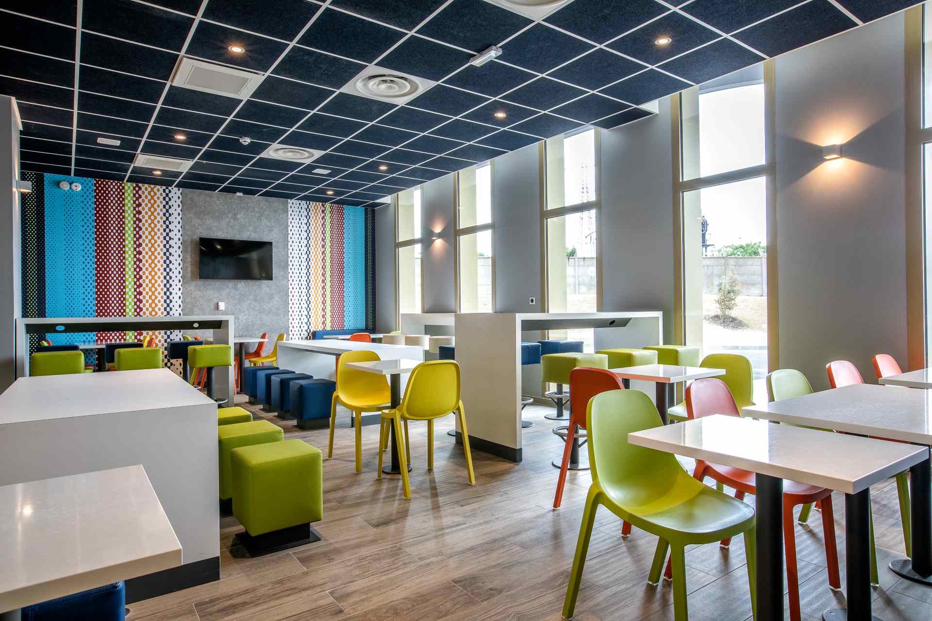 Recrutement: Equipier Polyvalent - CDI F/H chez SUITCASE HOSPITALITY à Gennevilliers