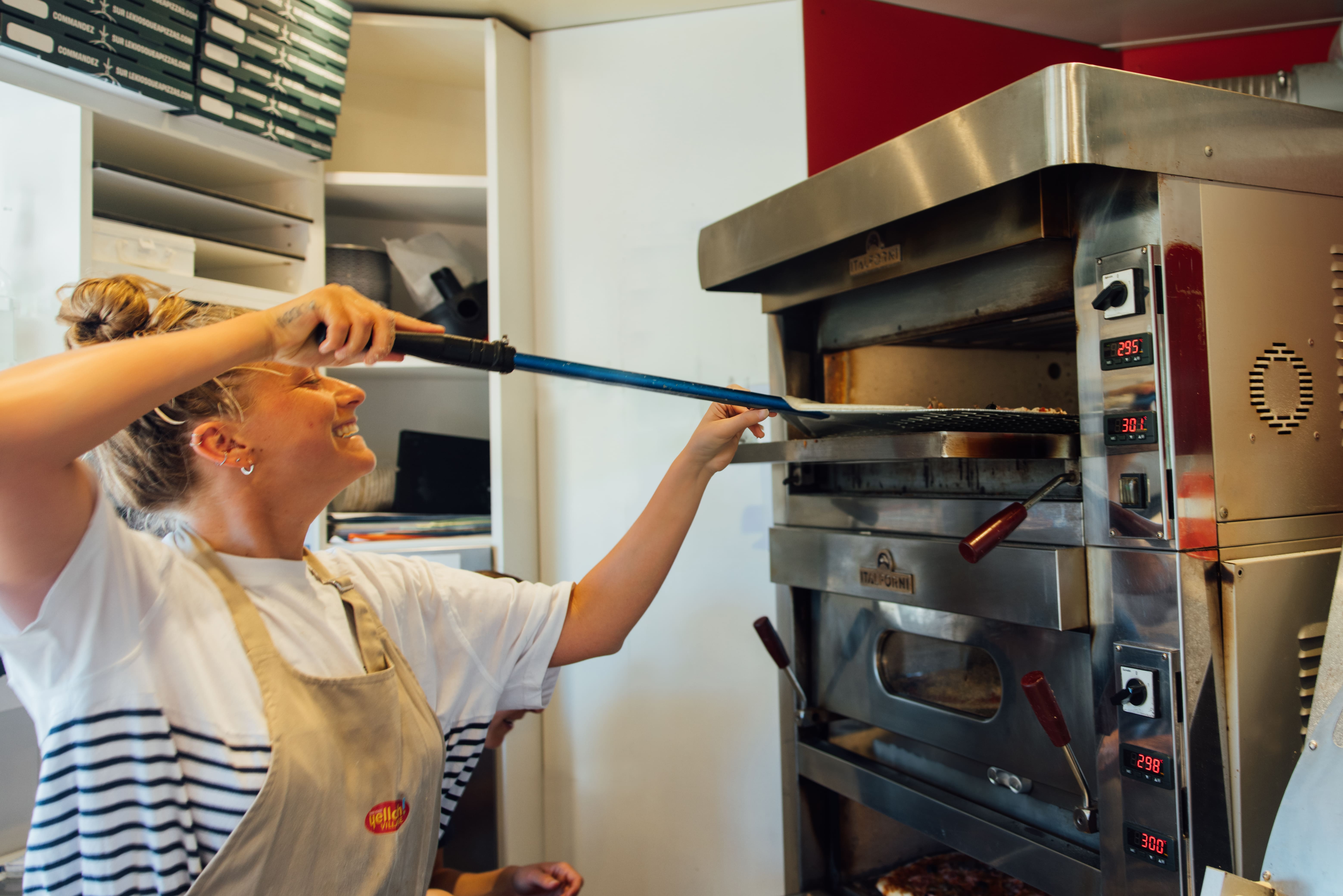 kiosque à pizzas 2024.jpg