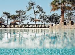 Recrutement: Surveillant Espace Aquatique F/H chez Yelloh Village à Saint-Julien-en-Born