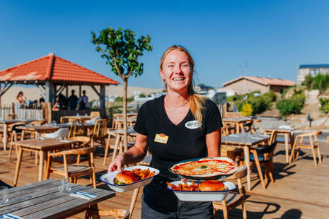 Recrutement: Serveur(se) Limonadier F/H chez Yelloh Village Panorama du Pyla à La Teste-de-Buch