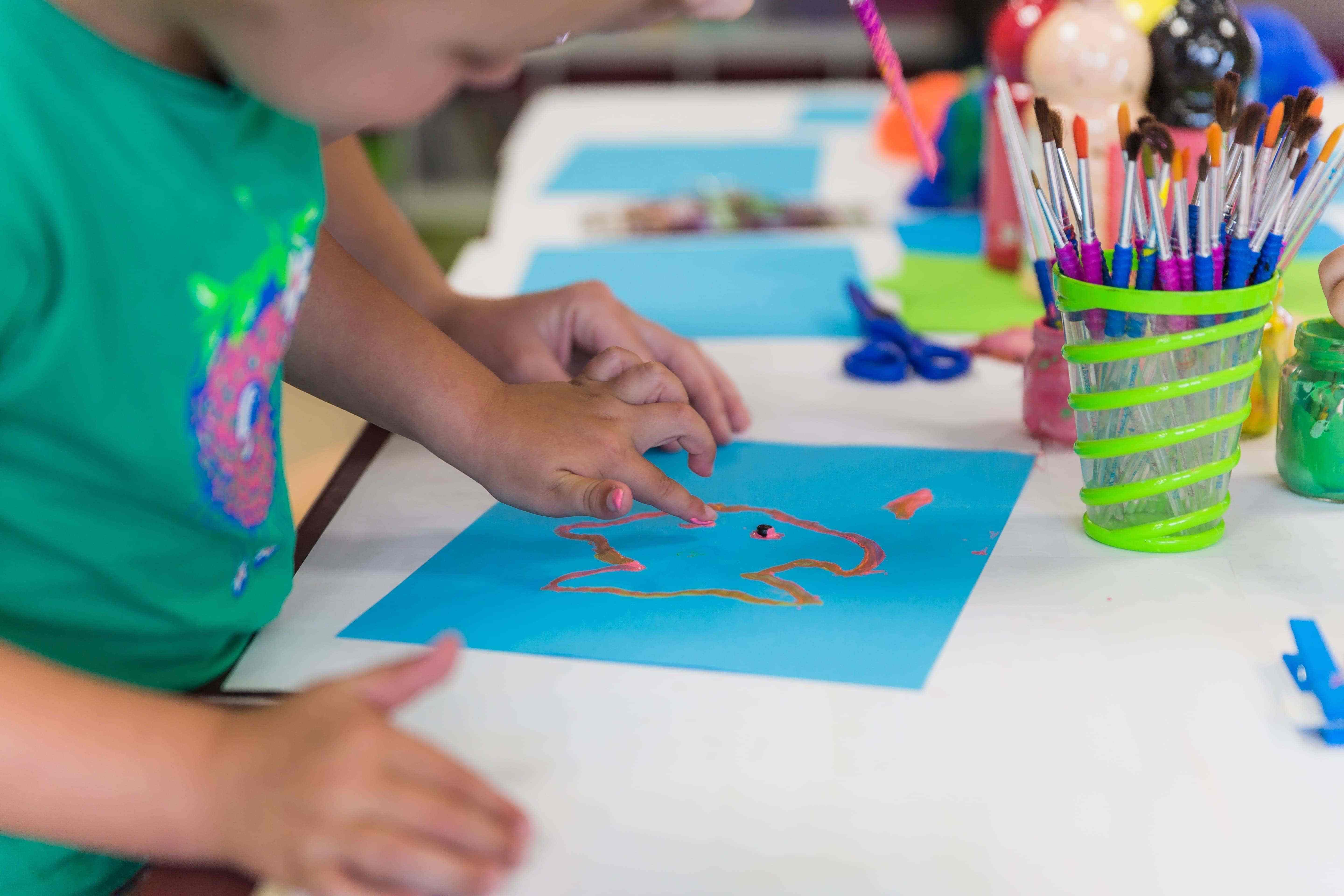 animateur-enfant-mini-club.jpg