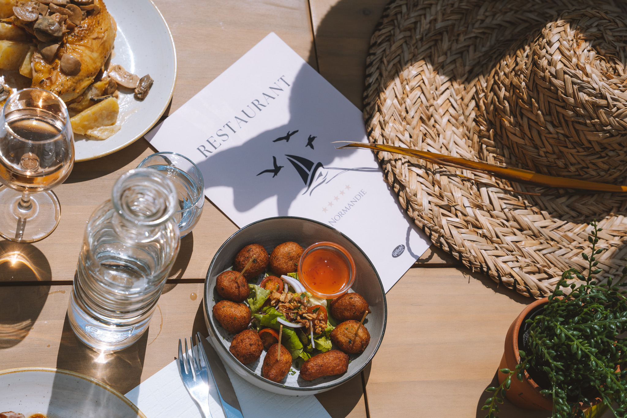 Recrutement: Cuisinier F/H chez Yelloh Village Portland à Port-en-Bessin-Huppain