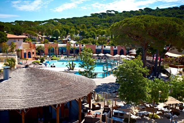 piscine-paillote.jpg
